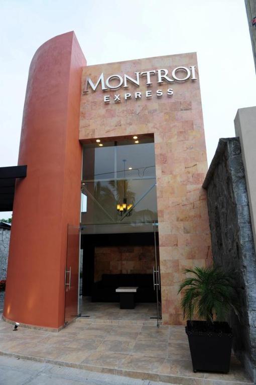 Hotel Montroi Fitness Colima Exterior photo